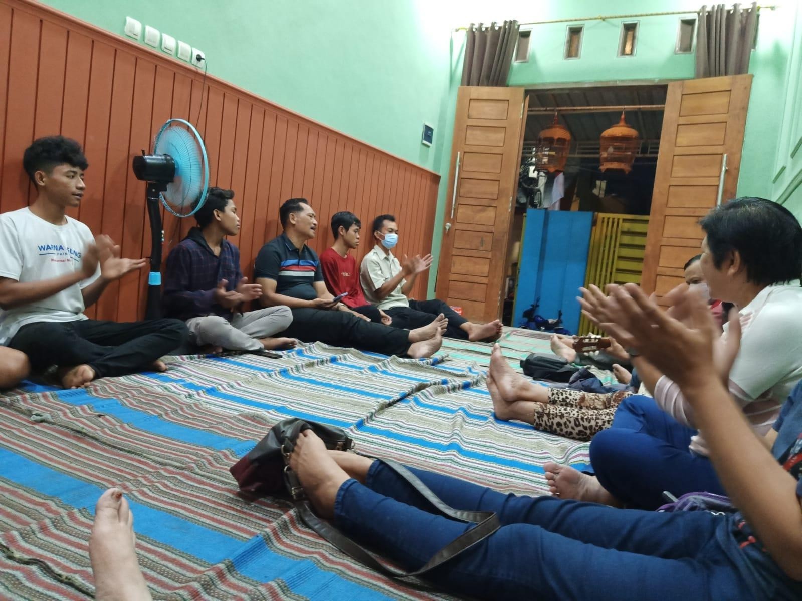 Komunitas Sel.